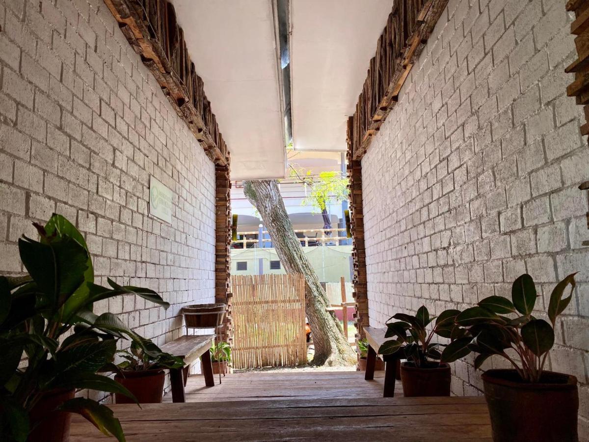 Hotel Sebastian Panglao Bolod  Екстериор снимка